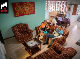 TEYFA Hospedaje - Casa, жилье для отдыха в городе Atuntaqui