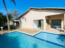 Casa com piscina e jacuzzi