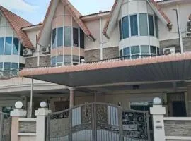 BUTTERWORTH RAJA UDA RAYA HOMESTAY