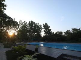 Green Nest Yala, hotel com piscina em Hambantota