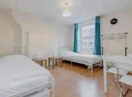 APlaceToStay Central London apartment, Zone 1 LEIC
