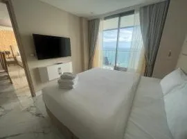 Copacabana Jomtien Beach 2 Br 2 Bath Panoramic Sea View Condo 中天海滩寇芭2室2卫180度全海景公寓