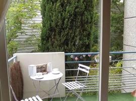 Appartement Chasseneuil Futuroscope, hotel in Chasseneuil-du-Poitou