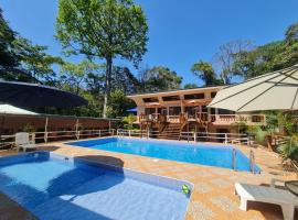 Cool Waters Jungle Villas, Hotel in Uvita