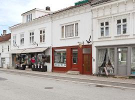 Apartment Risør, accommodation in Risør