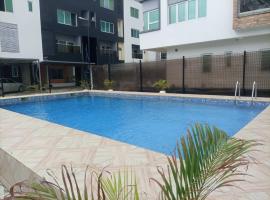 Excellent 2 bed apartment in Lekki Phase1 With SuperFast Wi-fi & 247 Power, ubytování v soukromí na pláži v destinaci Lekki