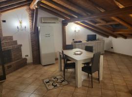Casa vacanza LMT, apartment in Aci Catena