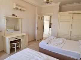 Villa mit traumhaften Meerblick im 5 * Hotelkomplex, Hotel in Kargıcak