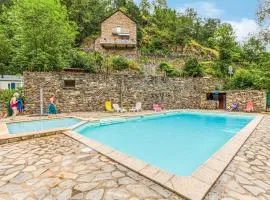 Pet Friendly stacaravan In Conques-en-rouergues With Wifi