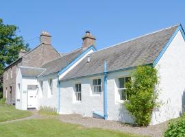 The Old School House Cottage, hotel s 5 zvezdicami v mestu Coupar Angus