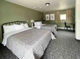 The Trail Inn - Melita, Manitoba - HWY 83, HWY 3