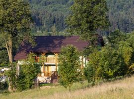 Dom noclegowy „POD MNICHEM”, farm stay in Wambierzyce