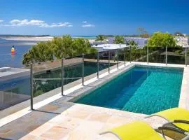 Noosa Dua 2 Balinese Retreat