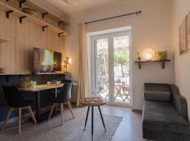 Vivid Stays Petralona