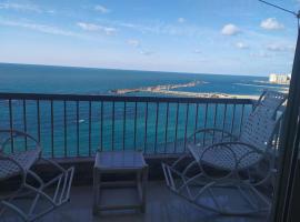 شقة فاخرة علي البحر مباشرة لوران الاسكندرية, holiday rental sa Alexandria