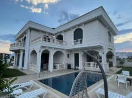 Villa white