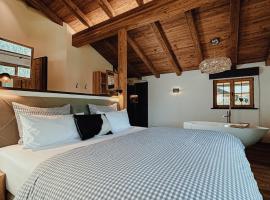Chalet Nordic mit privatem Whirlpool und Sauna, hotel i Bayrischzell