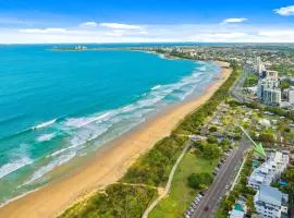 BEACHFRONT BLISS POSITIONED PERFECTLY IN COTTON TREE