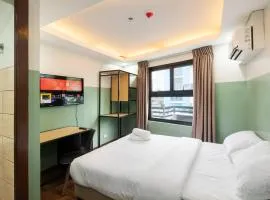 St. Marvin Studio Makati M204