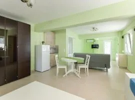 Exclusive garden appartment