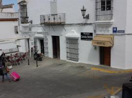 Hostal Cuesta de Belén, guest house in Arcos de la Frontera