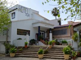 Hostal Blayet、バレンシアのホテル