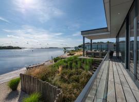 Harbour Villas Zeeland, hotel in Arnemuiden