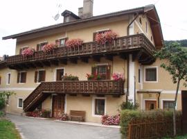 Haus Schmiedhofer, hotel in Villabassa