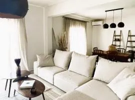 Wabi-sabi home in Kilada village