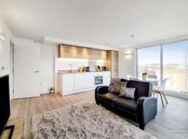 Luxury New 2 Bed/2 Bathroom Flat With Balcony, apartment in Edgware