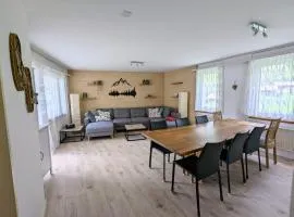 Petit Trianon 1,3 - Grosses Familiennest komplett renoviert