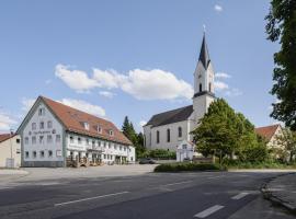 Zum Spitzbuam, hostal o pensión en Attenkirchen