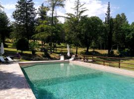Podere Le Rote, hotel med pool i Montecastelli Pisano