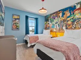 Luxury Villa 5bedroomsPool- 9 miles from Disney