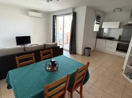 Appartement moderne en résidence avec piscine, hotel di Mèze