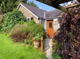 Cozy Cottage - Near Brew Pub / Snowdonia National Park.: Caernarfon şehrinde bir tatil evi