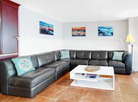 Berni's Ocean View Castle - Home Sweet Homestead, hotel v destinaci Oceanside