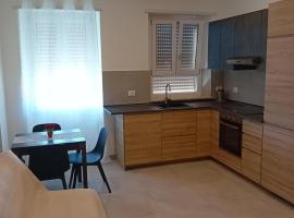 Alessya Delux, apartman Ladispoliban