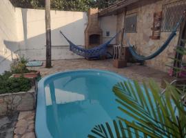 Casa 2 quartos com piscina em Natal RN 5 minutos da praia โรงแรมในนาตาล