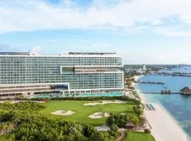 Dreams Vista Cancun Golf & Spa Resort