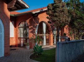 Pousada João e Maria Gramado, inn in Gramado