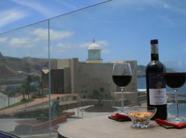 Las Canteras Beach, hotel near Las Arenas Shopping Centre, Las Palmas de Gran Canaria