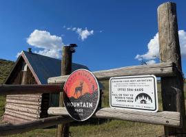 Mountain Made - Explore Hunting Cabins in Collbran Colorado, hotell i Collbran