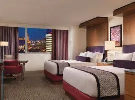 Restful Unit at Mirage Casino Strip Las Vegas