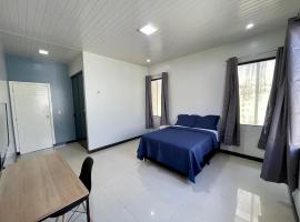 Casa completa, suíte master com closet, casă de vacanță din Macapá