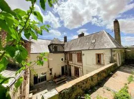 GÎTE DU CHÂTEAU - FR-1-381-542