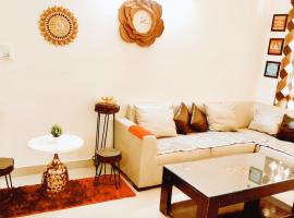 Exclusive Floor on Manali Expressway for Family, hotel near Fateh Burj, Mohali