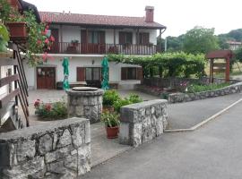 Homestead Vrbin, отель в городе Диваца