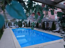 Red Clay SpaApart, hotell i Belgrad