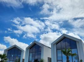 Dalthor Pension, hotel with hot tubs in Jeju